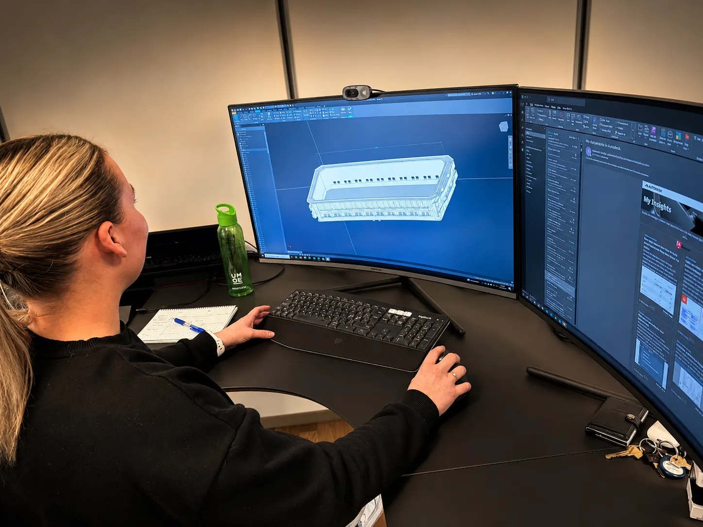 Umoe Industries engineer reviewing a 3D model of a steel structure on screen