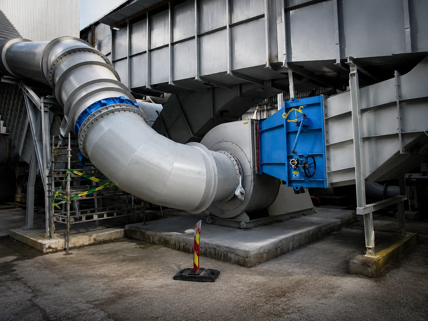 Industrial ductwork and modification work in an operating plant